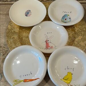 NWT Hip Hop Easter Set of 5 6” Illustrated Dishes